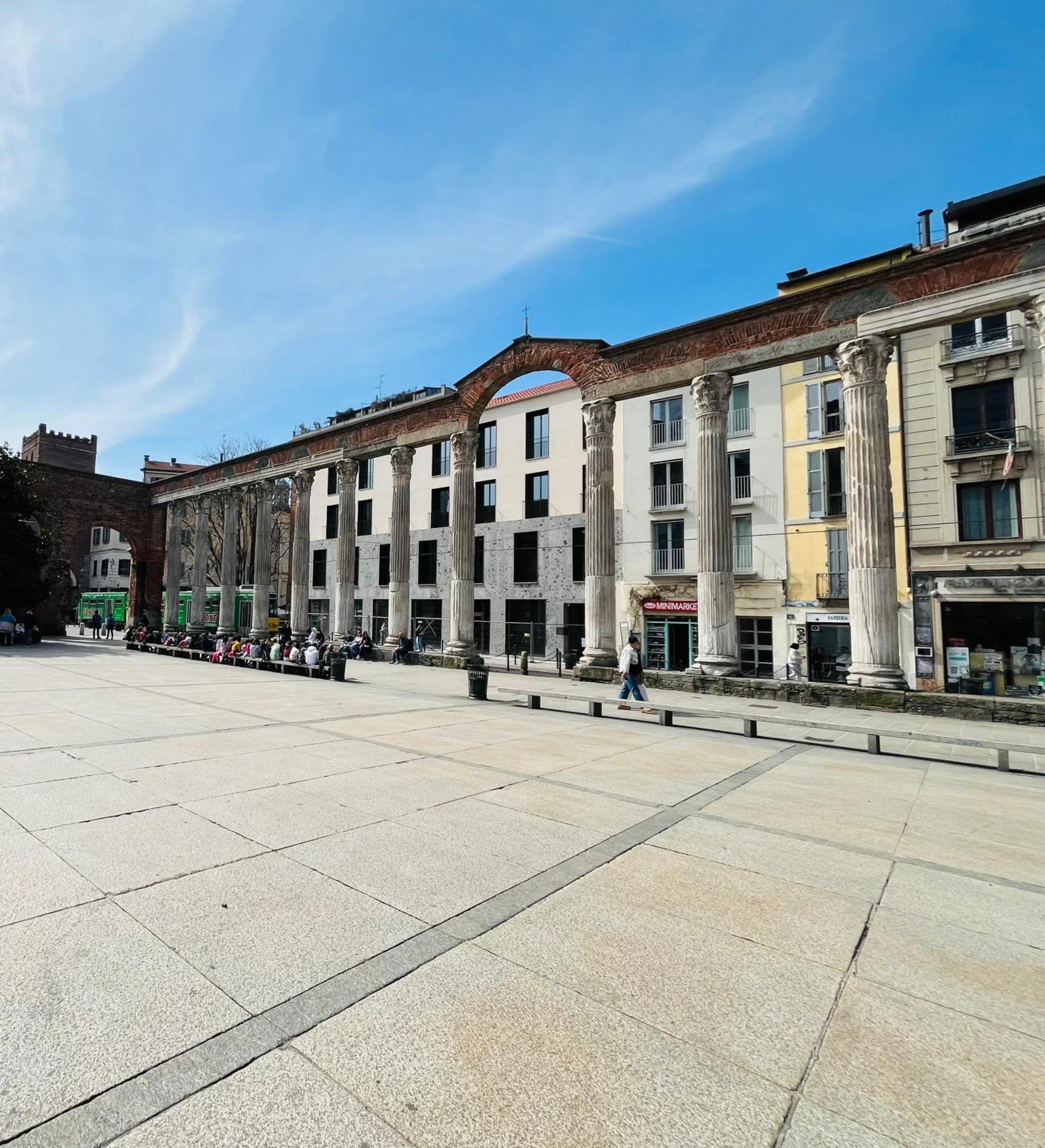 San Lorenzo Apartment Milano Eksteriør billede